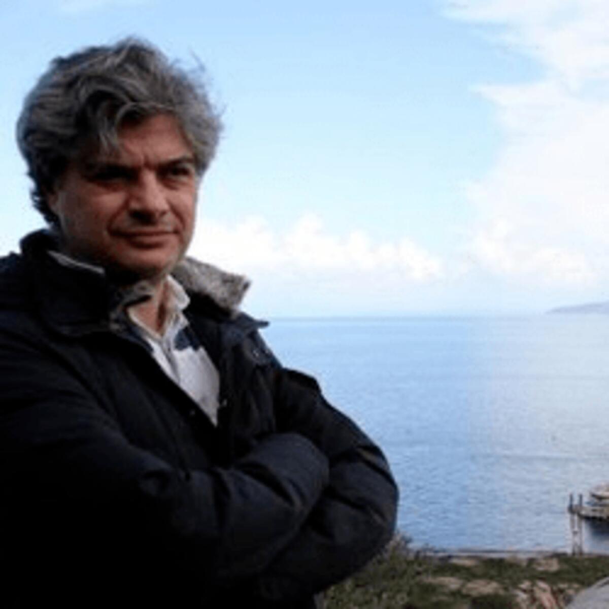 Corrado Zunino: "La ex ministra Lucia Azzolina ha scritto questo sul suo profilo Facebook" -