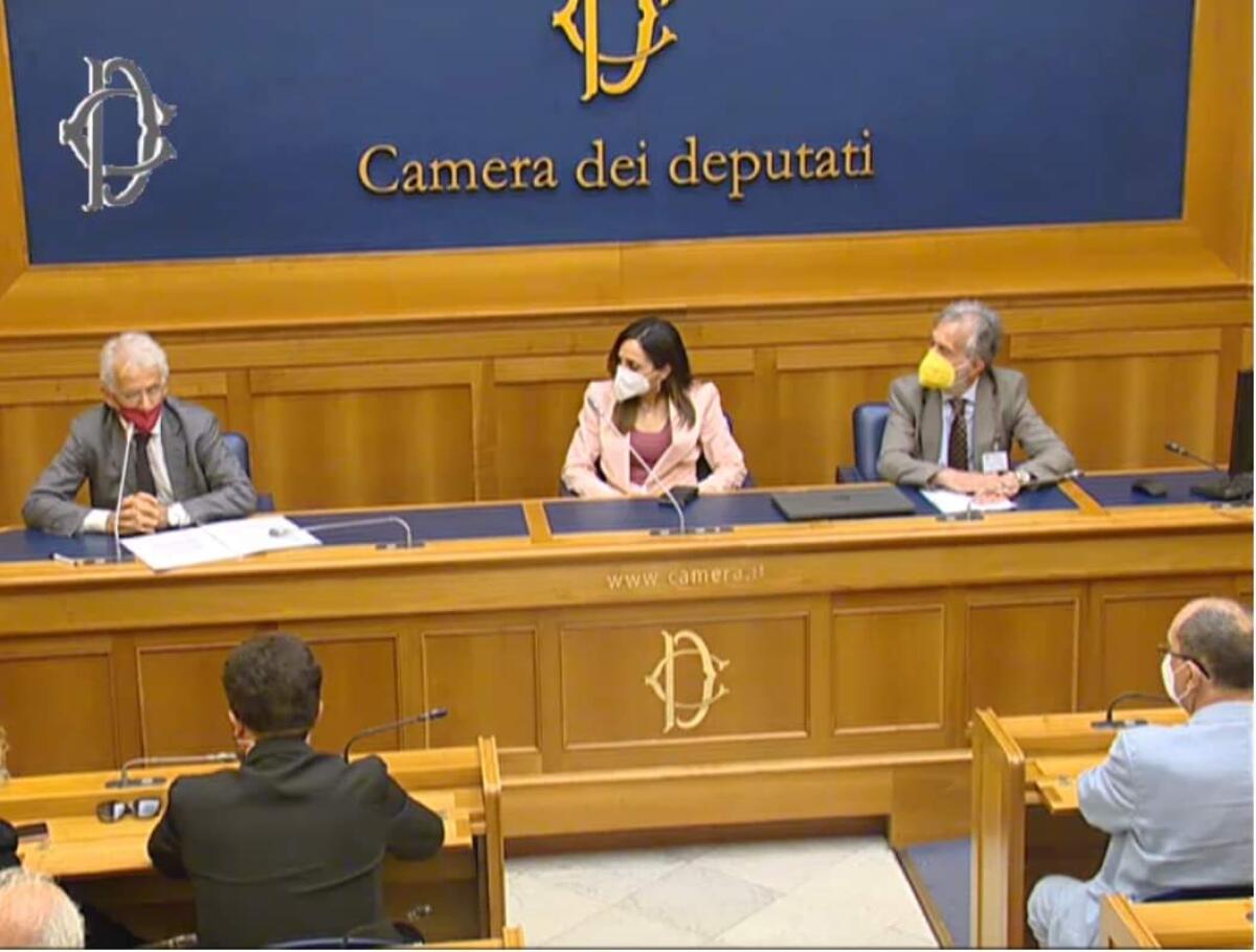 Scuola: Ferri-Frate (Iv), serve soluzione su reclutamento insegnanti religione - 