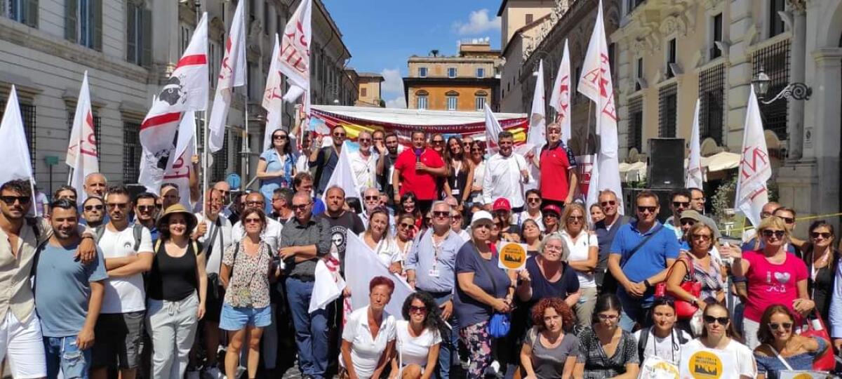 A Roma la piazza chiede risorse e organici aggiuntivi: la politica sostiene la protesta dell’Anief, ora lo deve fare il Senato - 