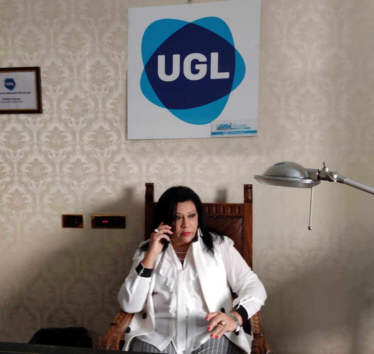 Cuzzupi: Ministero fermo per la scuola, attivissimo per le nomine! - 