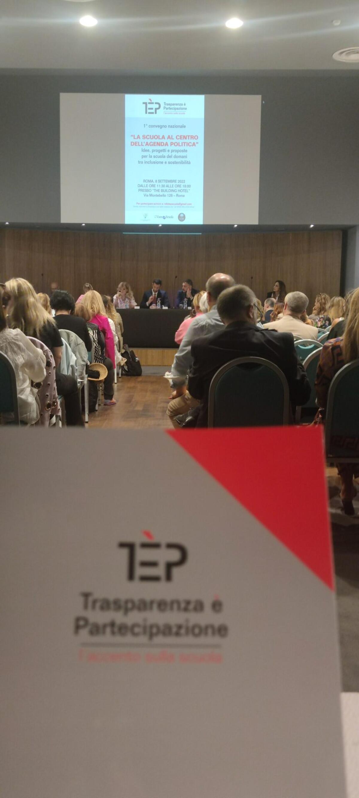 “La scuola al centro dell’agenda politica”, convegno organizzato dall'Associazione Scuola -Trasparenza è Partecipazione - 