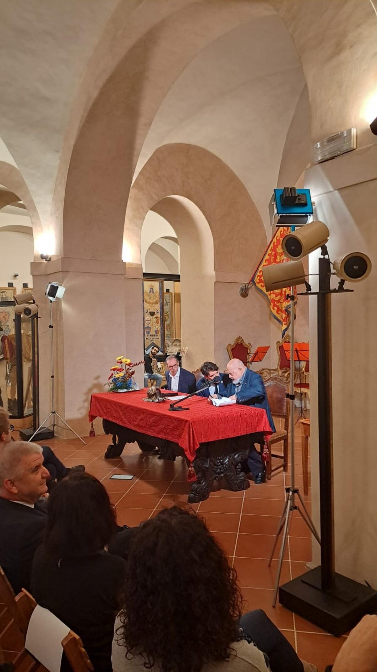 L'intervento del prof. Cardini nell'ambito del Festival Parole in Cammino è stato affascinante e di grande livello -