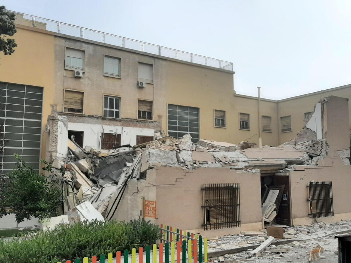 Crollo Università, FLC CGIL: inaccettabile lo stato dell’edilizia scolastica e universitaria, garantire istruzione in sicurezza - 