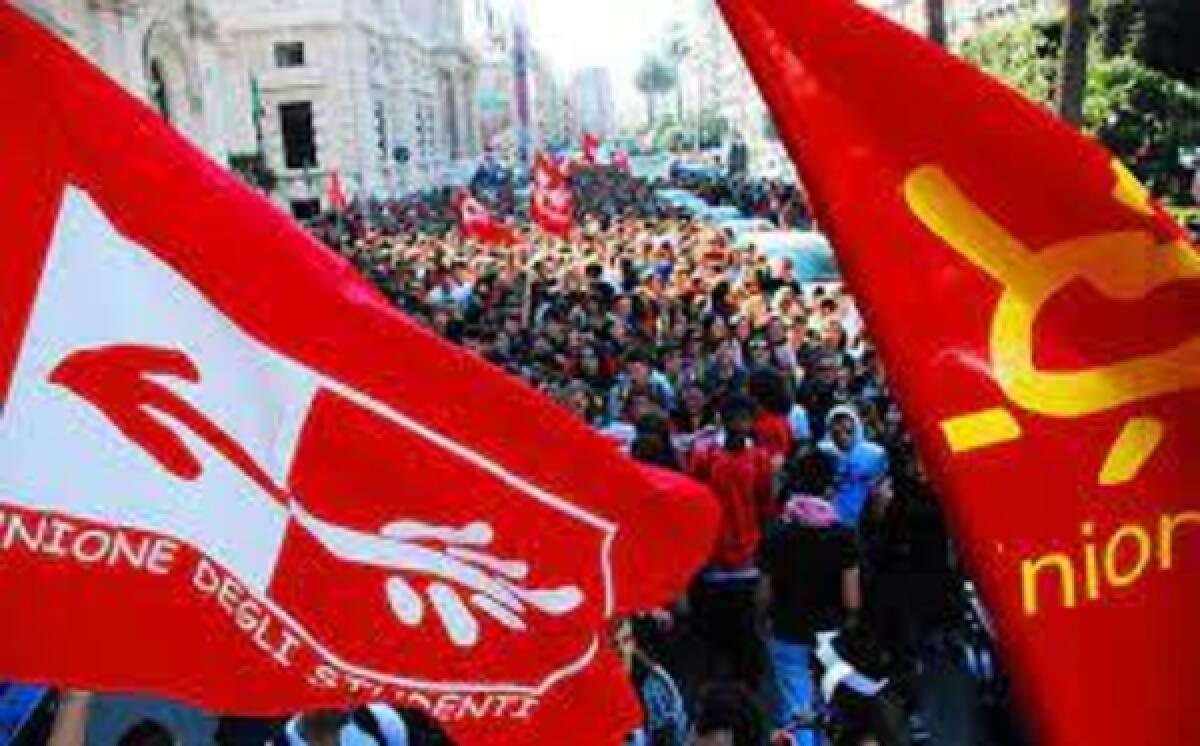 18 novembre, mobilitazione nazionale dell’Unione degli Studenti insieme a diverse organizzazioni sociali per una riforma radicale della scuola e per una società alternativa -