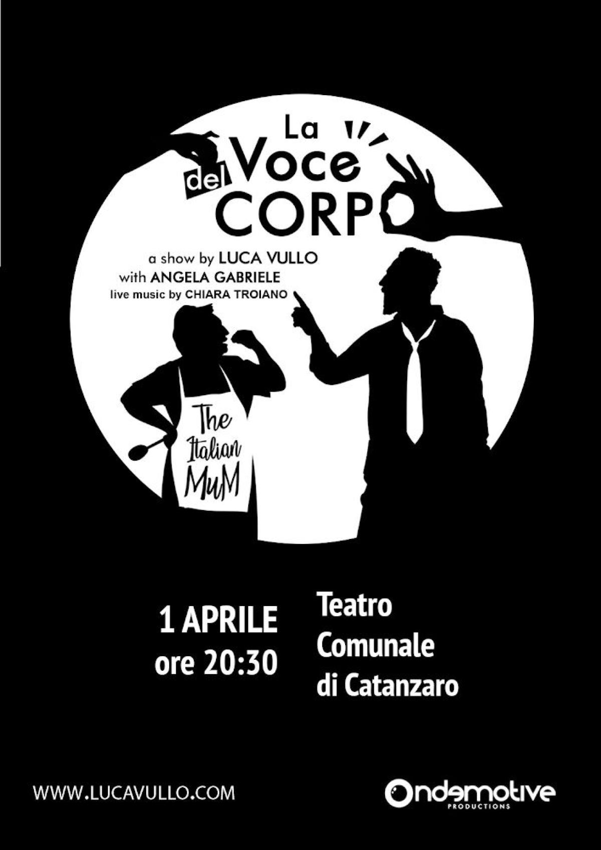 Luca Vullo e sua mamma Angela Gabriele a Catanzaro sul palco del Teatro Comunale e dell’Istituto Penale per i Minorenni - 