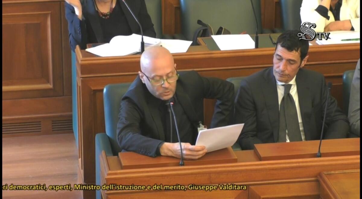 Una campagna di sensibilizzazione sul contrasto agli episodi di violenze nella scuola -