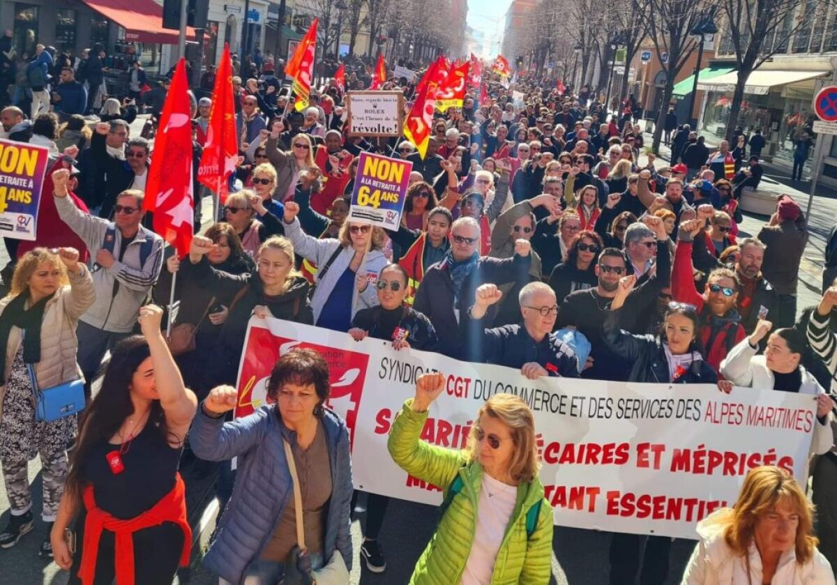SBC: gli insegnanti italiani che hanno rinunciato ad ogni forma di lotta prendano esempio dai Francesi -
