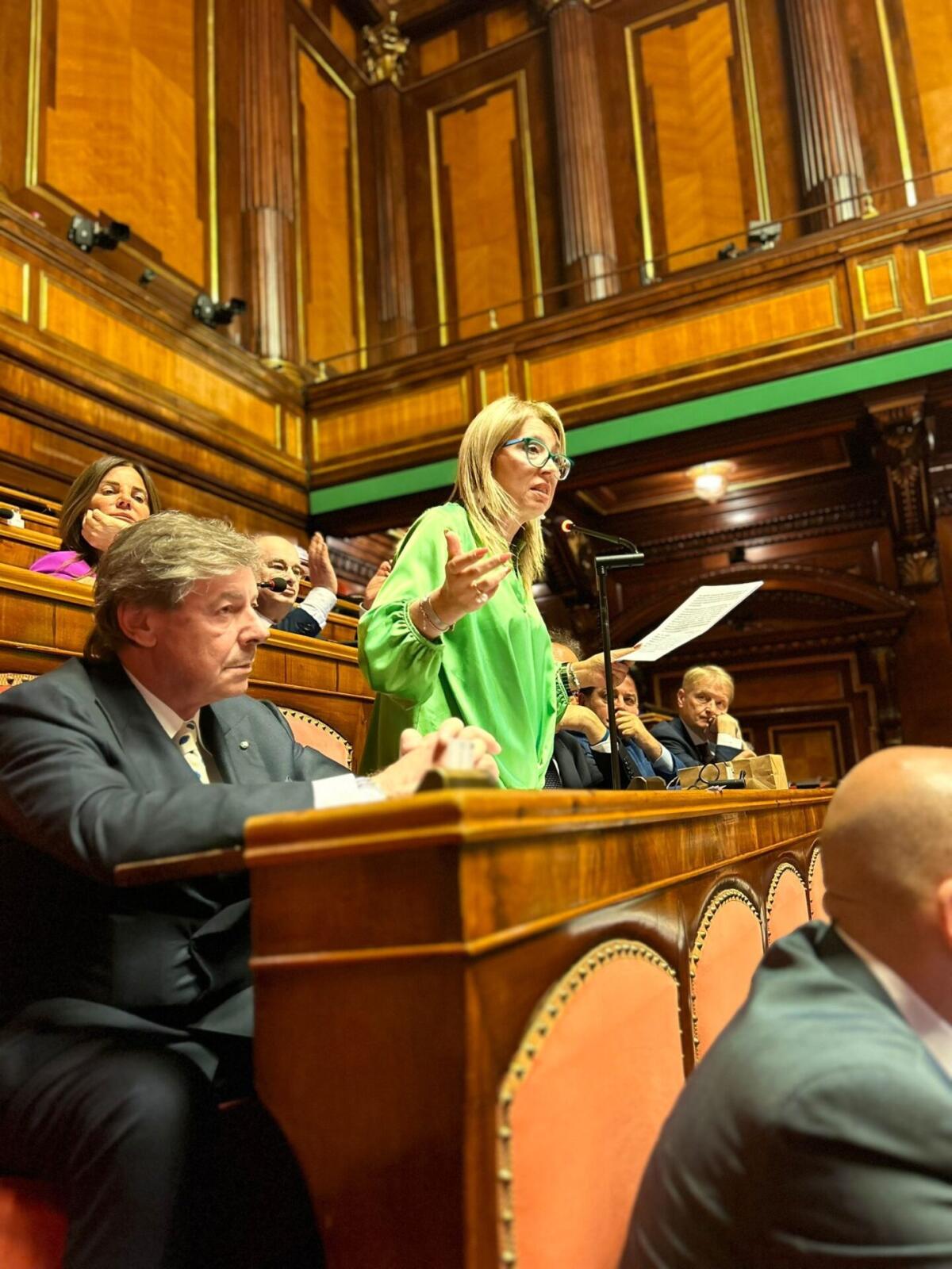 Scuola: nove in condotta è umiliazione per i docenti vittima di violenza - 