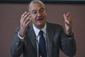 GIUSEPPE VALDITARA MINISTRO