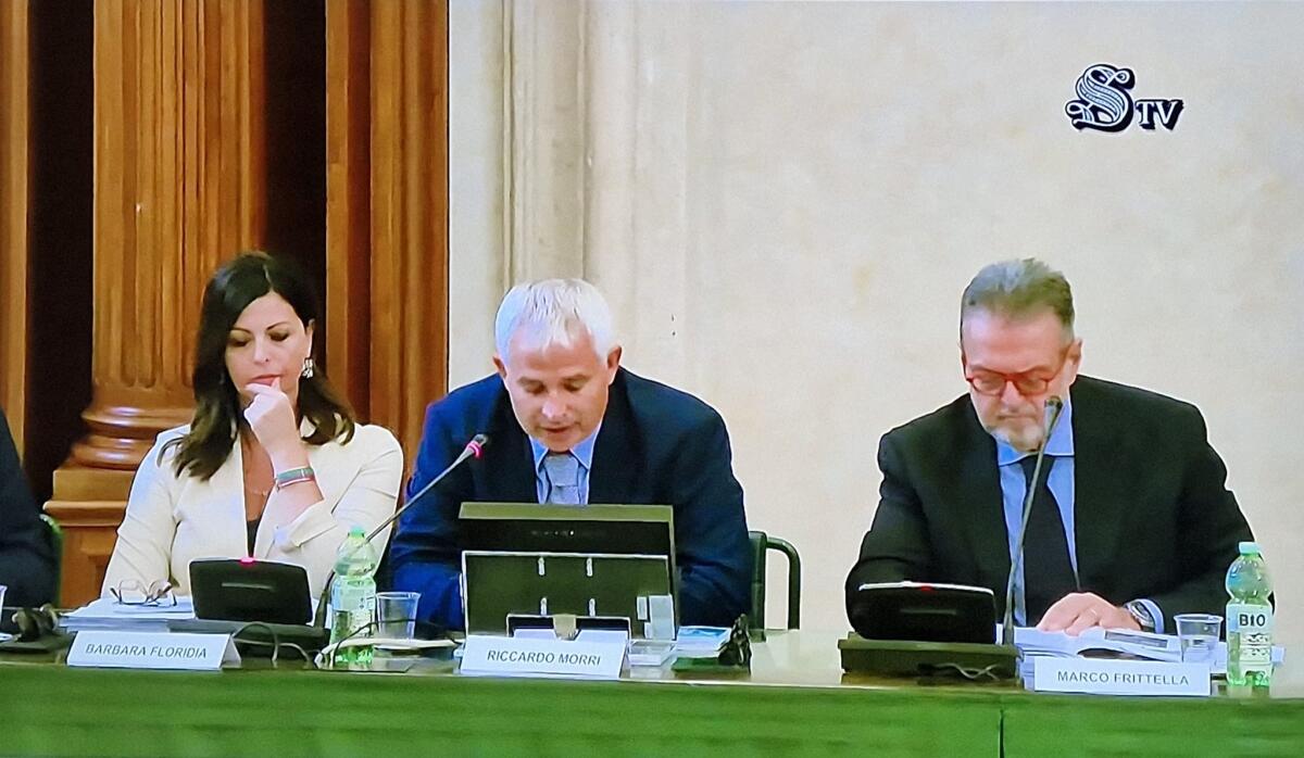 "Viaggio nella scuola d’Italia“ della Società Geografica Italiana in Senato: ridare importanza all'insegnamento della geografia nelle scuole - 