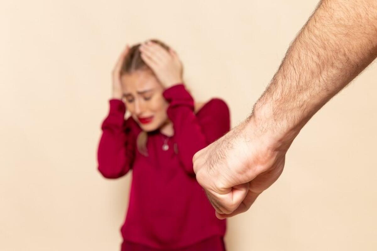 Uil Scuola su insegnante aggredita a Napoli: appello per una nuova cultura del rispetto - 
