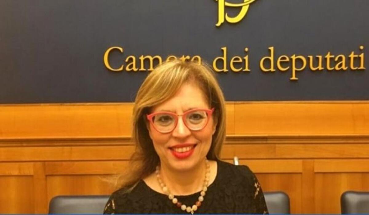 Bucalo (FdI): Sono 12 i milioni di euro assegnati dal Ministero dell’Istruzione e del Merito alle istituzioni scolastiche del Mezzogiorno per contrattualizzare personale ATA aggiuntivo -