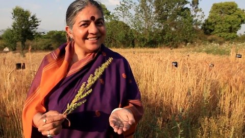 Vandana Shiva, attivista politica e ambientalista
