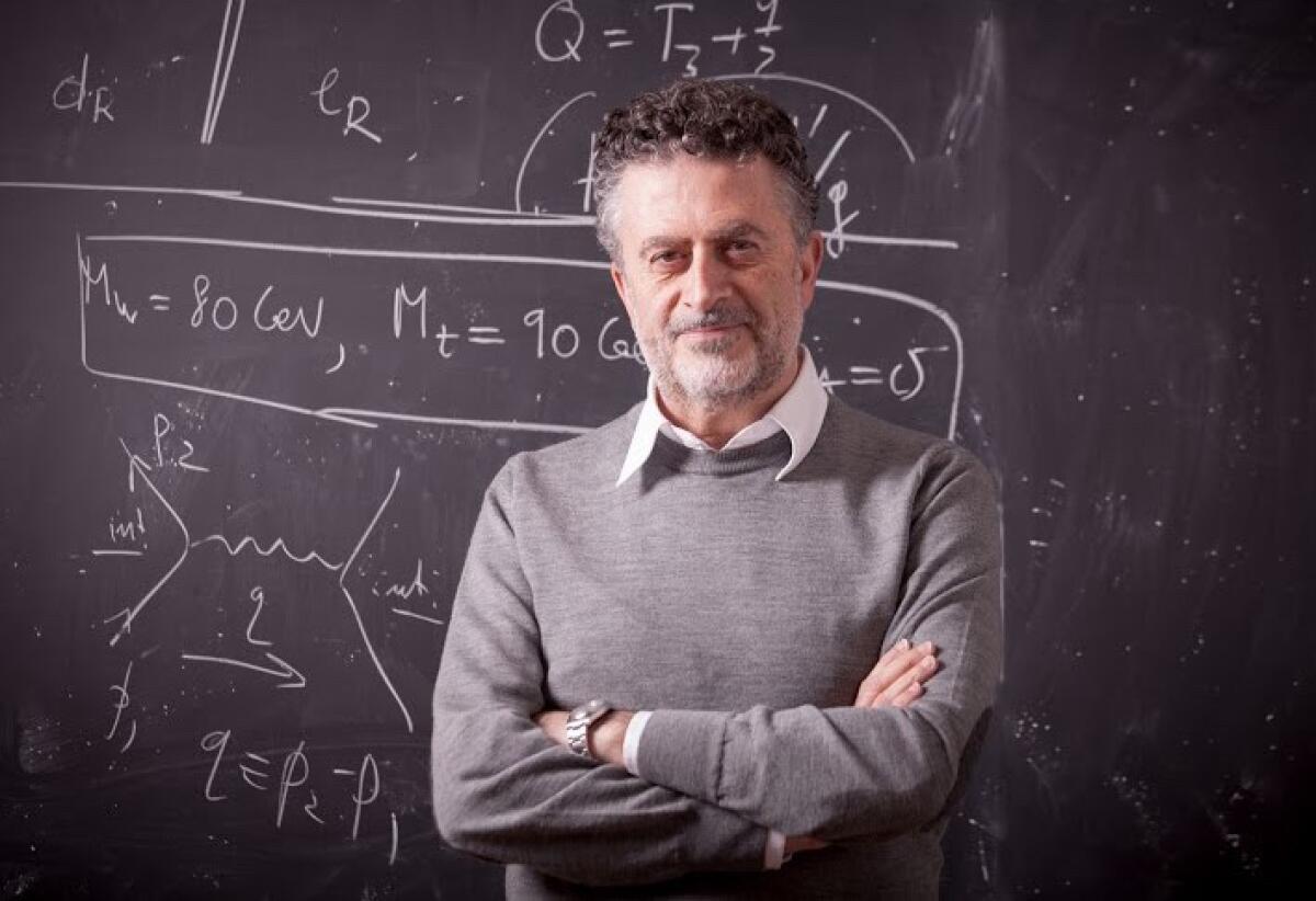 Esplorando l'Universo con Eugenio Coccia: Una Christmas Lecture alla Cittadella Universitaria di Cagliari -