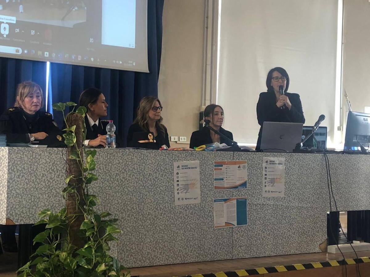 “Ambasciatori di privacy e sicurezza informatica”, progetto che promuove la consapevolezza digitale -