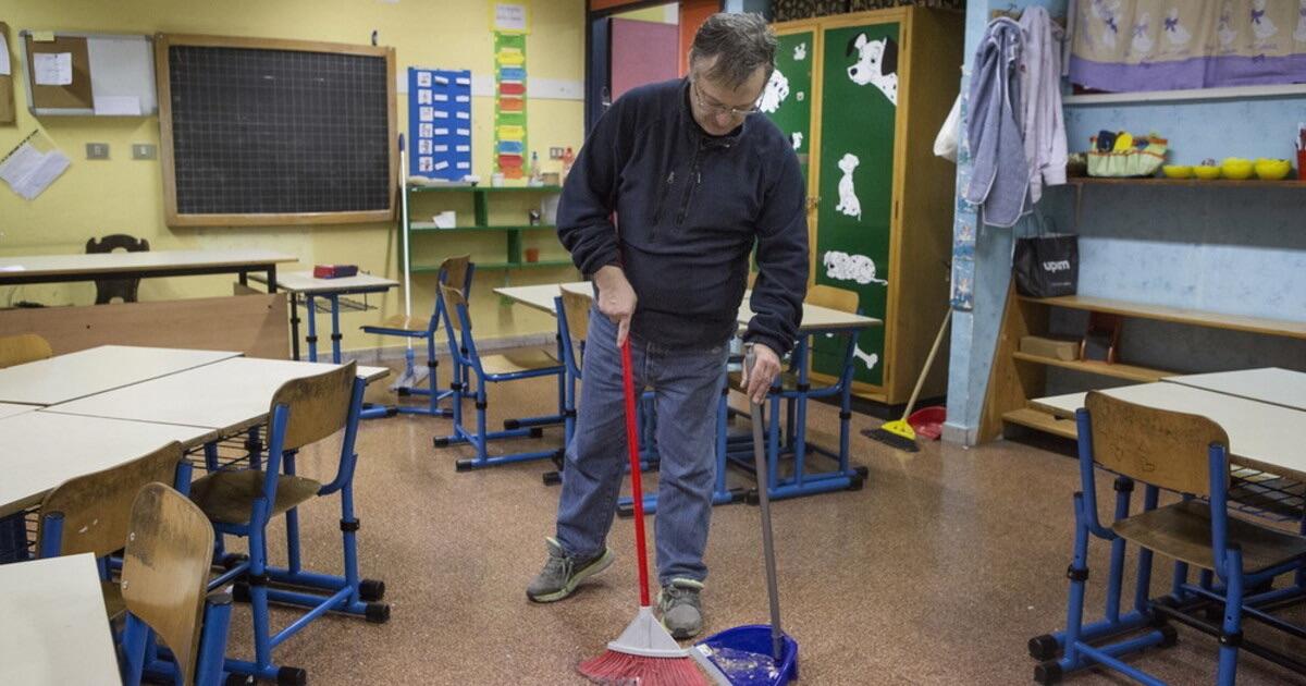 Lavoratori ATA Terza Fascia: La Sfida della Precarietà e le Prospettive di Miglioramento -