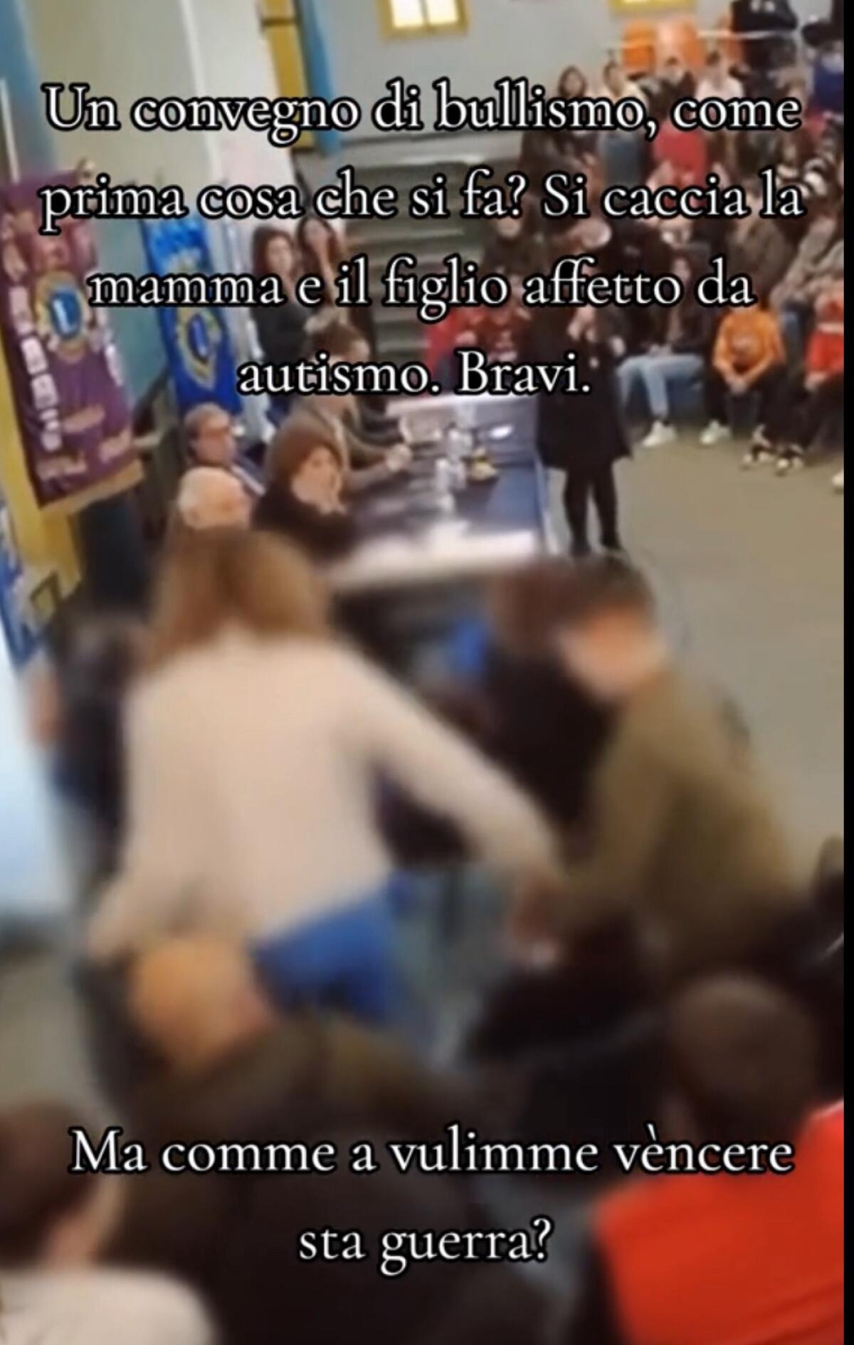 Bambino Autistico allontanato durante evento contro il bullismo: La madre «cacciato come un cane che abbaia» [Il Video] - 