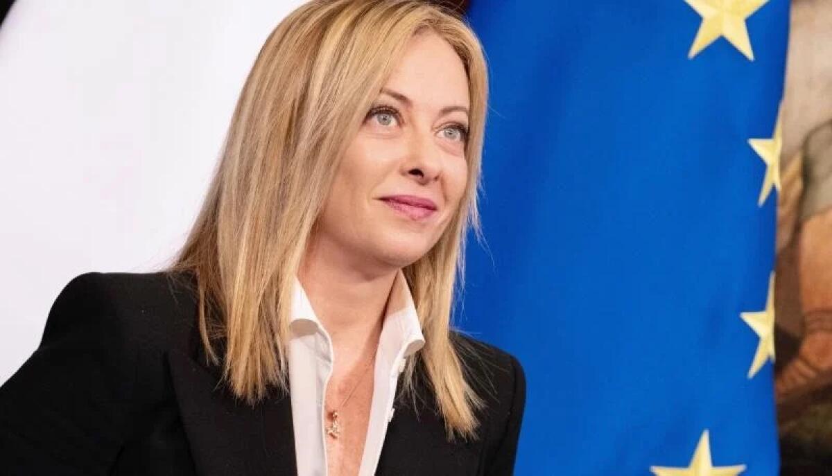 Governo Meloni: Priorità alla scuola con emendamento al PNRR 4 per assunzione sostegno -