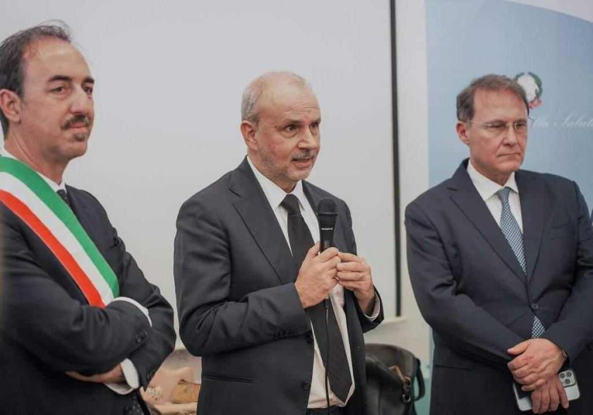 Made in Italy, istituita la prima giornata nazionale. "La Giornata del Made in Italy abbinata alla Dieta Mediterranea, è un'intuizione lungimirante", Edmondo Cirielli (FdI) -