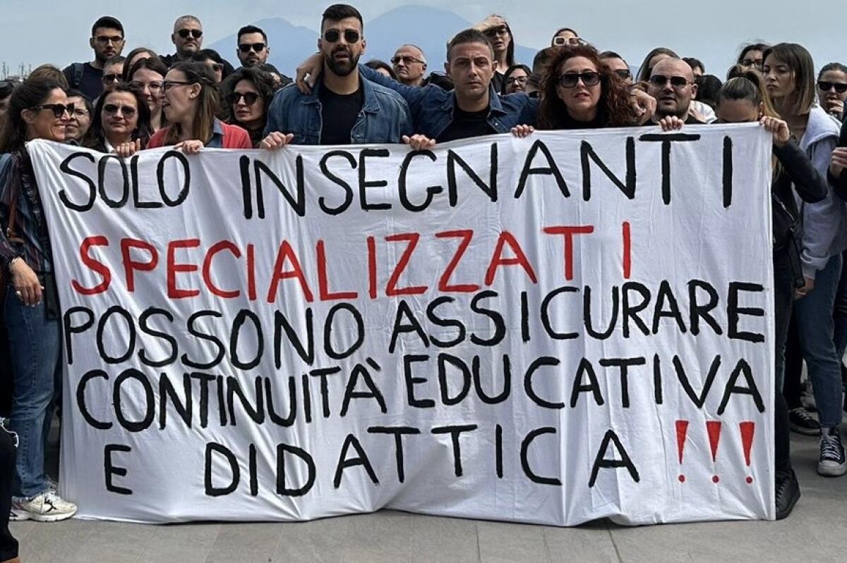 La rivolta dei docenti di sostegno tra sit-in e flashmob chiedono al governo “garanzie e rispetto” - Video -