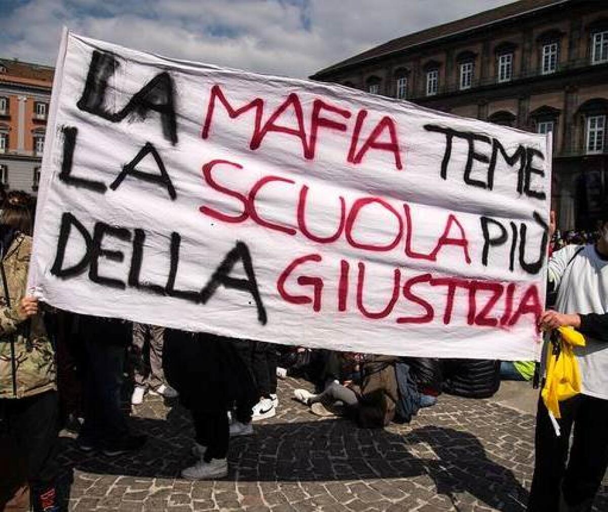 13 giugno 1991, Catania: ucciso dalla mafia l'imprenditore Vincenzo Leonardi. Studente crotonese lo ricorda: " Noi studenti saremo sempre dalla parte di Vincenzo e della legalità -