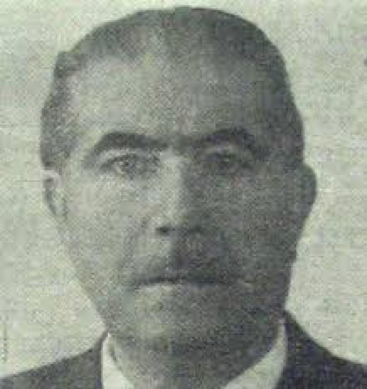 Studente calabrese ricorda la tragica storiadell'avvocato Alberto Capua e del suo autista uccisi dalla ndrangheta il 4giugno 1976 in provincia di Reggio Calabria -
