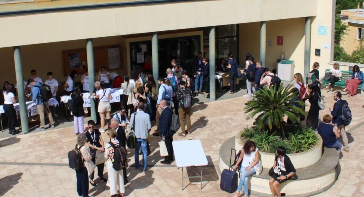 Giustizia sociale ed educazione: la Scuola democratica sbarca a Cagliari -
