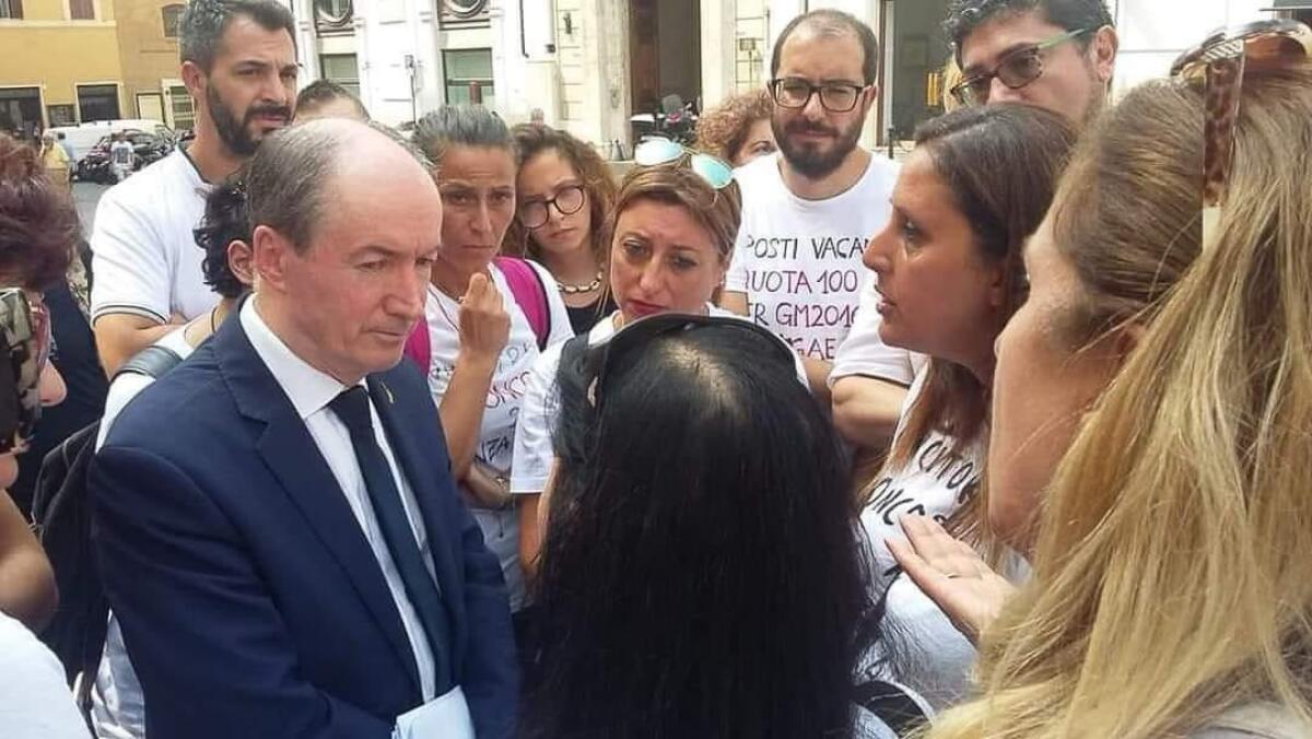 Scuola: Pittoni (Lega) Risponde alle richieste dei precari sull'abilitazione dei Docenti -