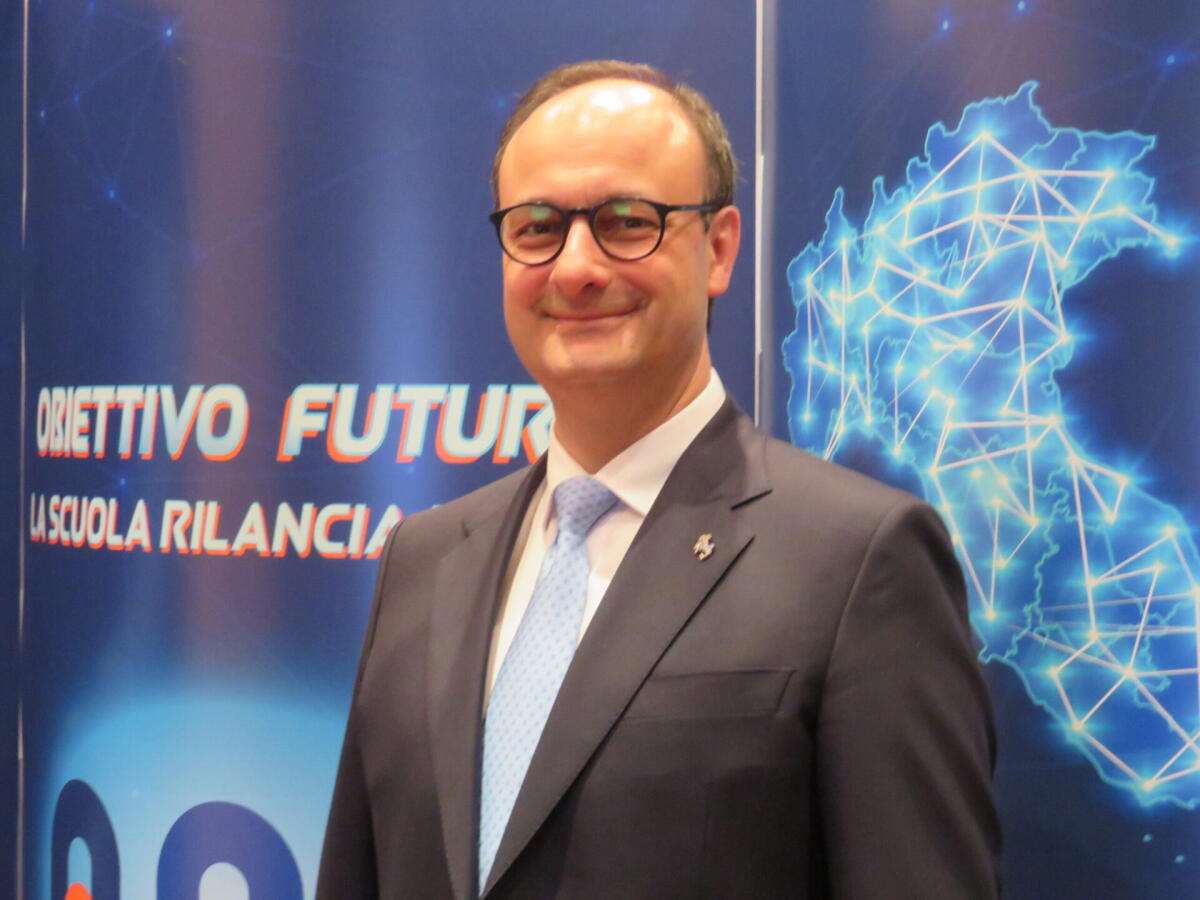 Dirigenti Scolastici: sottoscritto il nuovo CCNL. ANP: ora il middle management... -