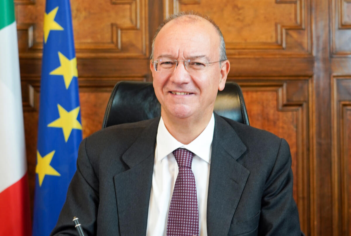 Educazione Civica: nuove linee guida peggiori delle precedenti. Esperti e associazioni: Valditara la affidi ai docenti A046 -