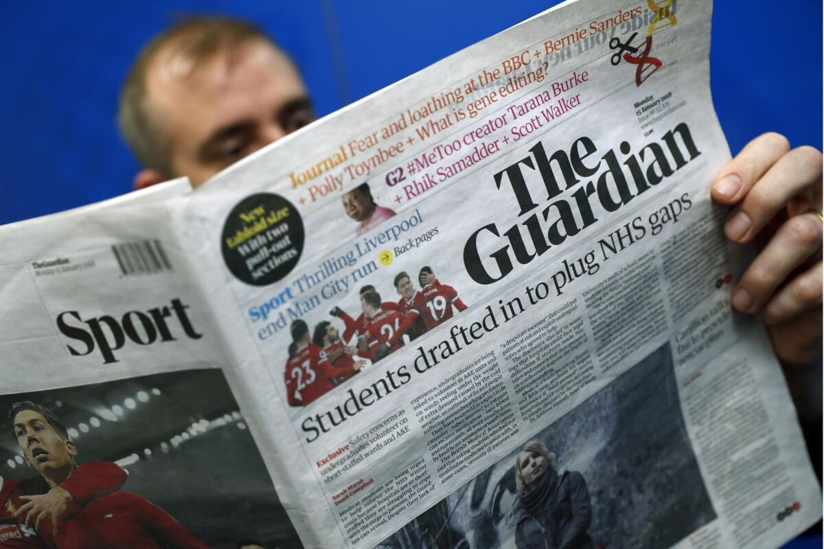 The Guardian: voto in condotta di Valditara simile a riforme di Mussolini -