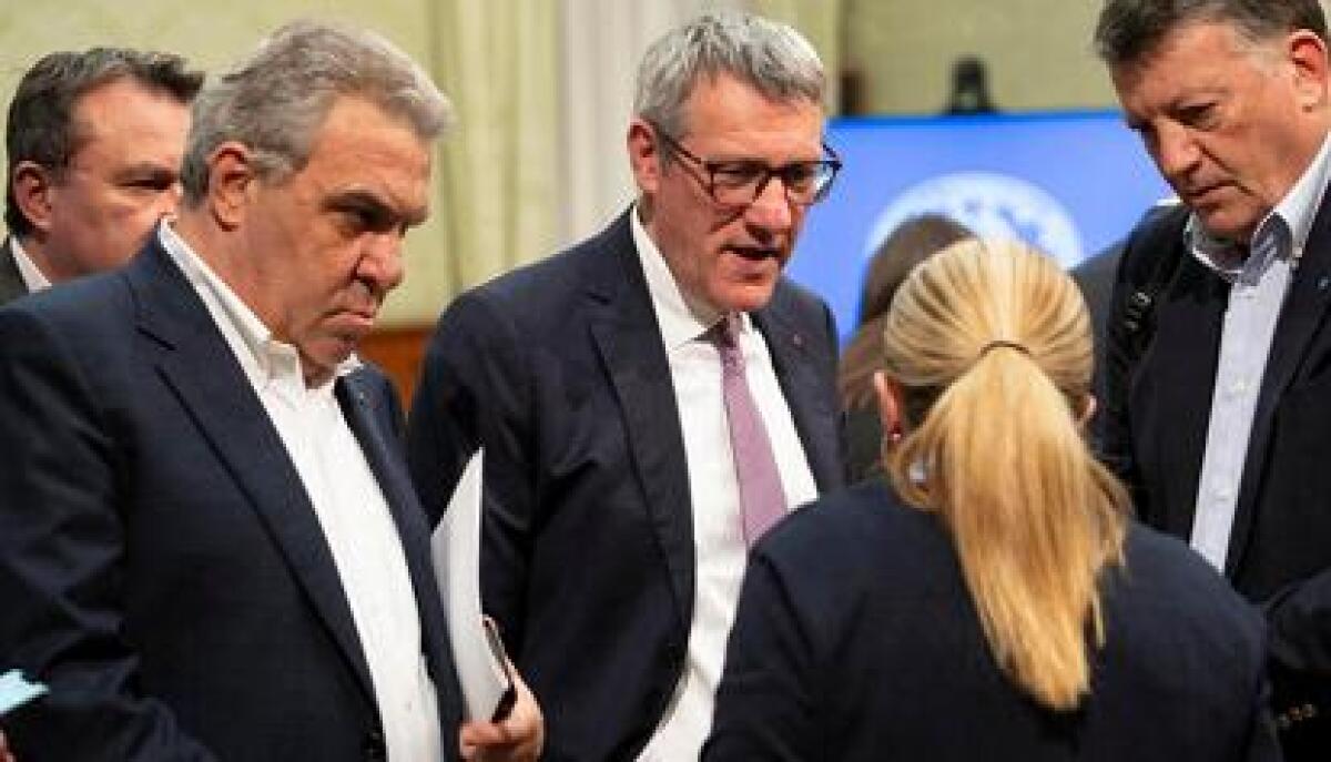 Rinnovo CCNL. Aumento di 300 € in due periodi; oggi vertice Governo-sindacati - 