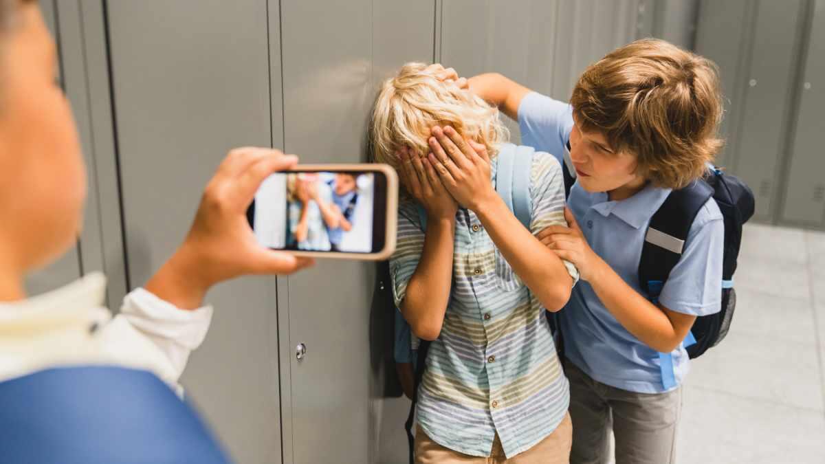 Bullismo e cyberbullismo. Necessario un aggiornamento normativo (Legge 70/24) -