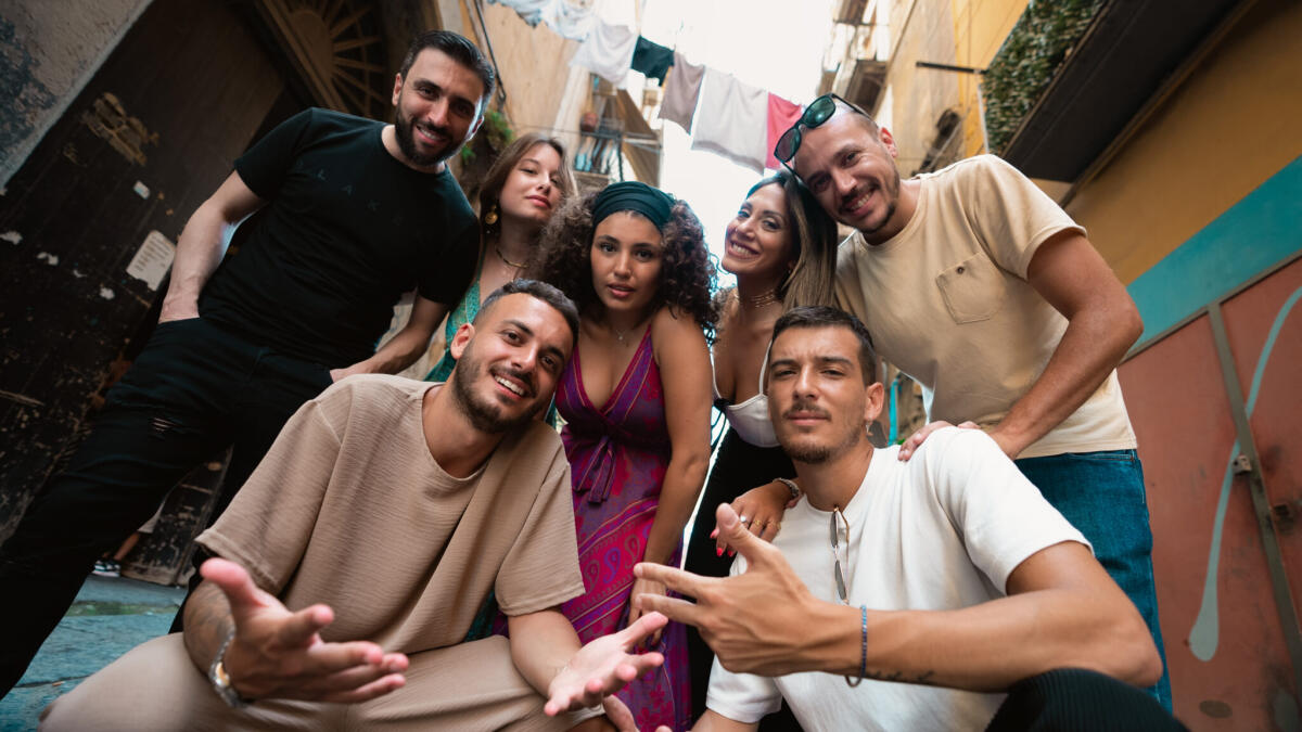 “Buco" nel cuore di Napoli: i Vico Alleria sorprendono al Teatro Augusteo - 