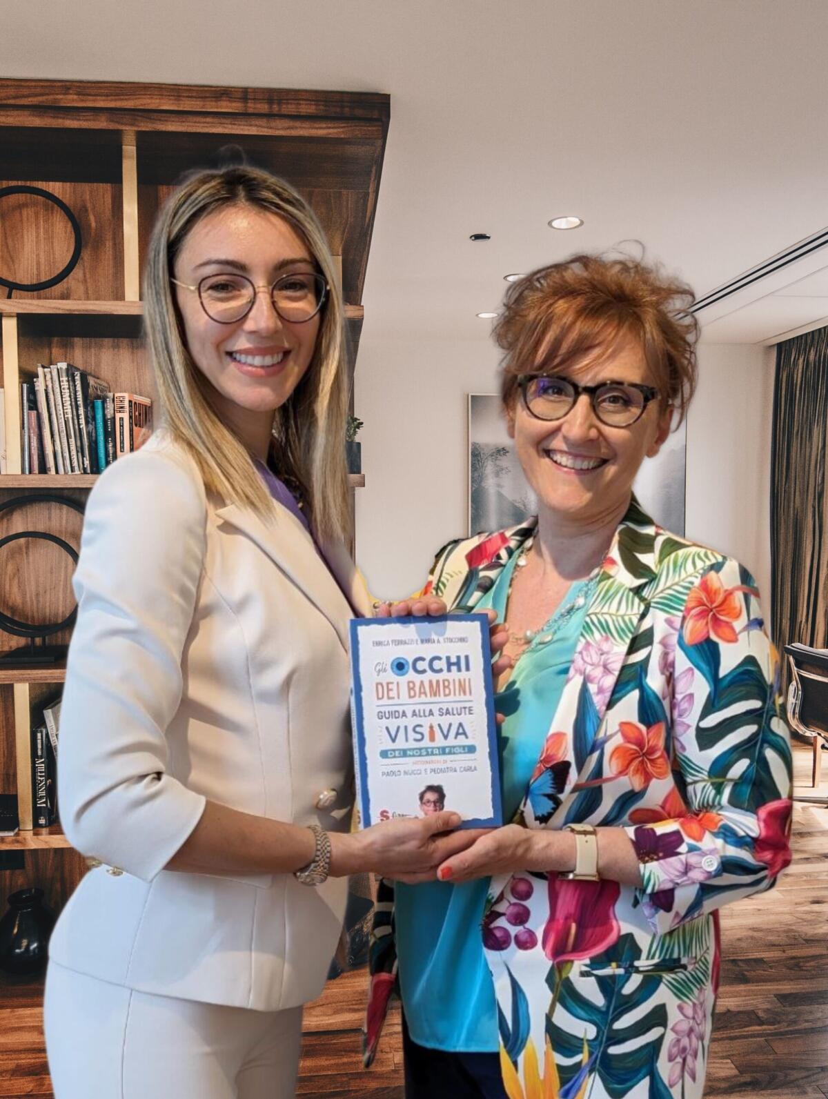 Attenzione agli occhi durante le feste:  i consigli per un Natale a prova di bambino - 