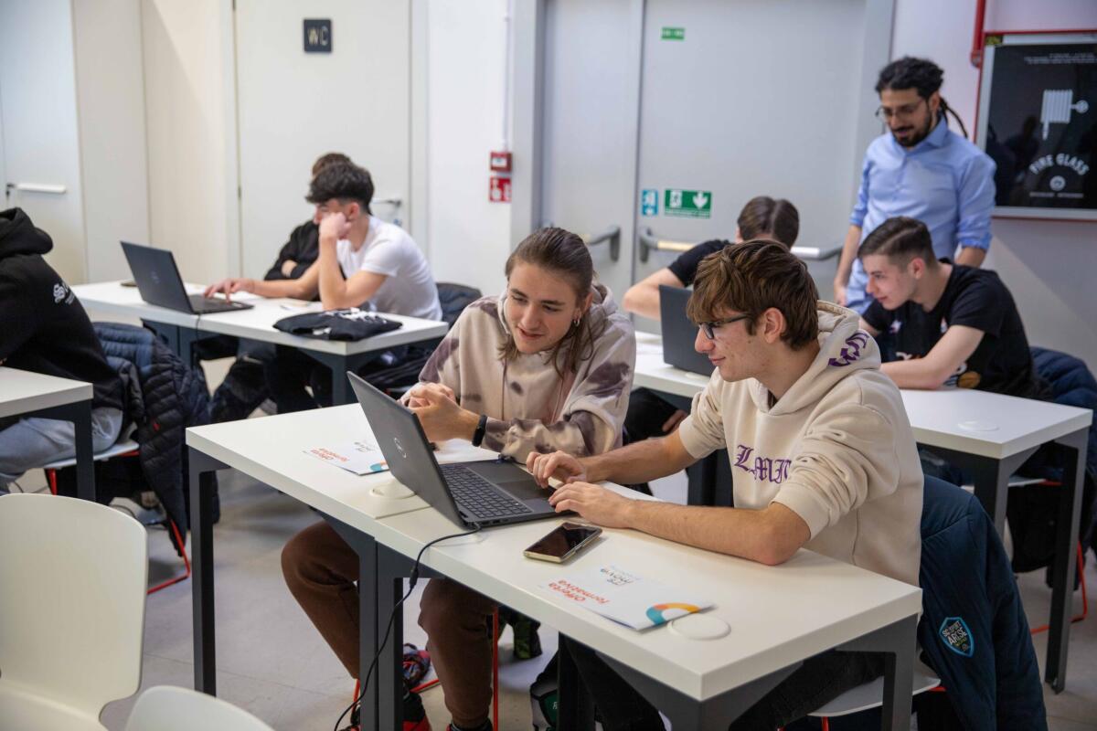 SI CAMPUS da MIND arriva alle SCUOLE SUPERIORI di tutta Italia. Disponibili attività online gratuite di PCTO, orientamento e cittadinanza il 26 e 27 febbraio - 