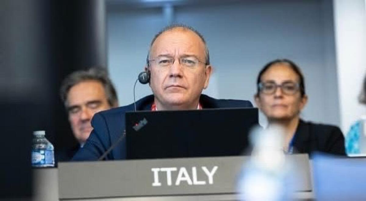 Valditara, chiedo stop cellulari a scuola a under 14 in Ue: 'Poi affronteremo tema se estendere alle superiori il divieto' -