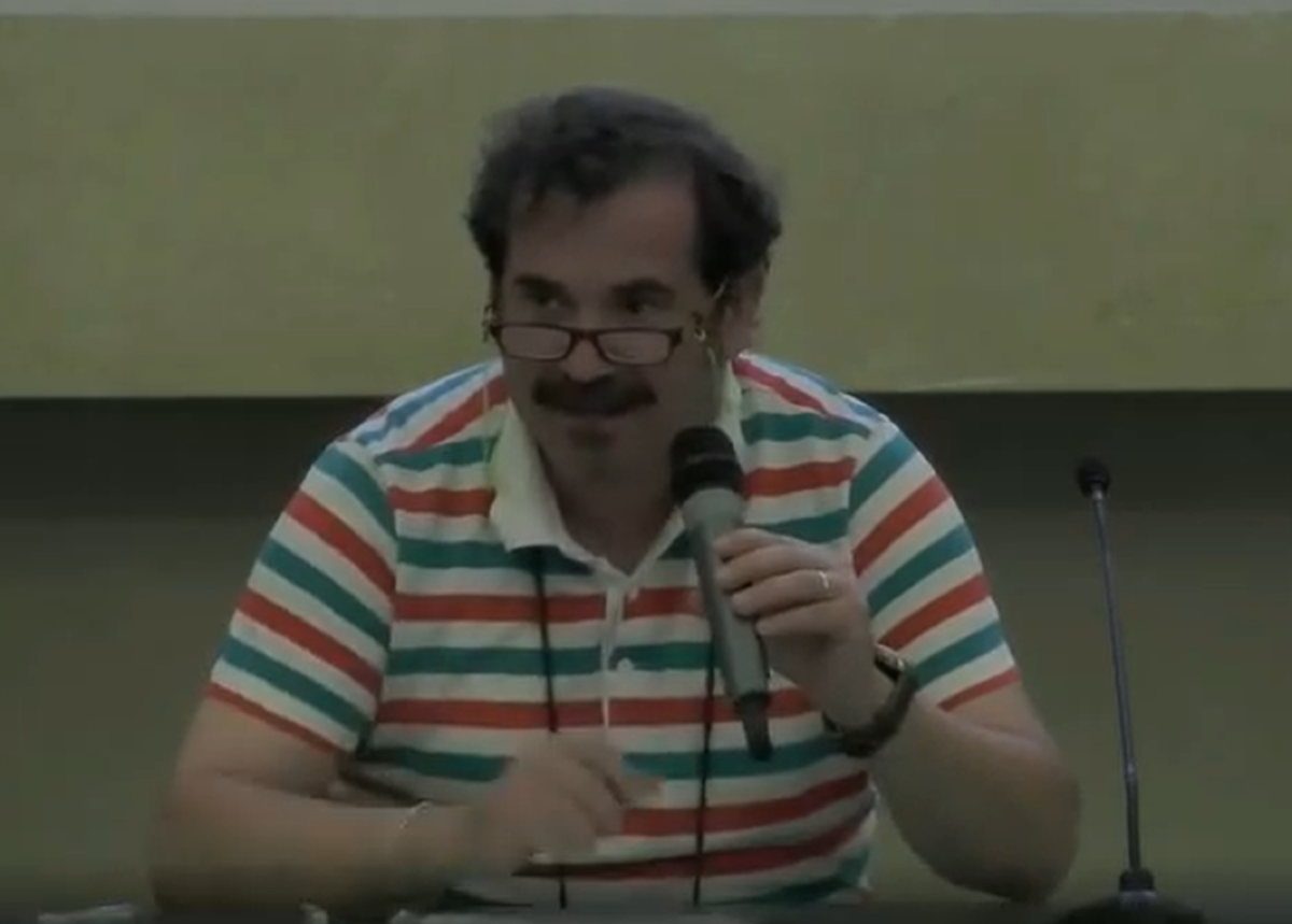 A Montalto di Castro non è solo una rissa: è un segnale. La scuola deve tornare al centro come presidio etico -