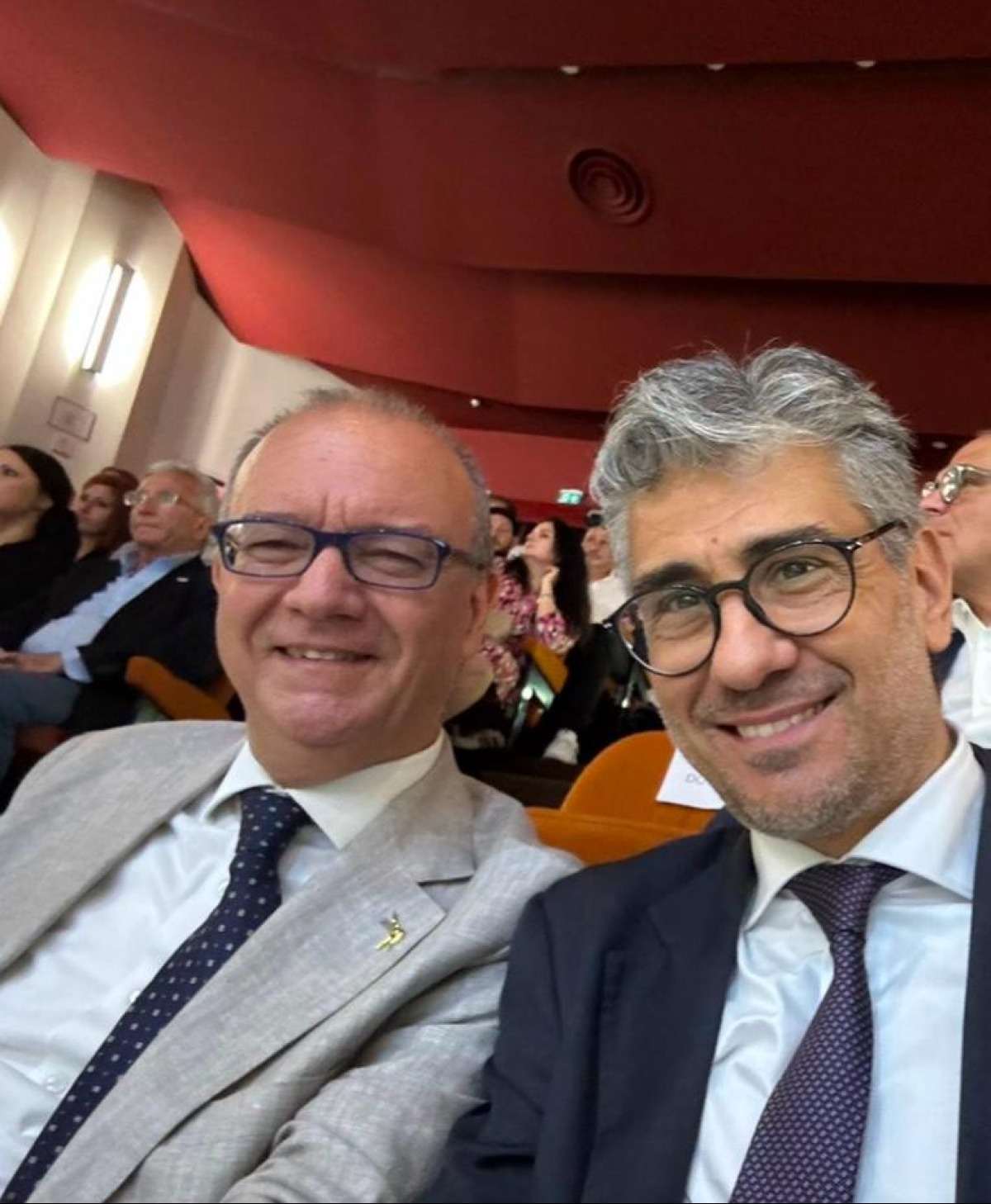 Scuola, firmato il contratto: un risultato concreto. La sinistra e la Cgil isolate nella loro propaganda - La Voce della Scuola