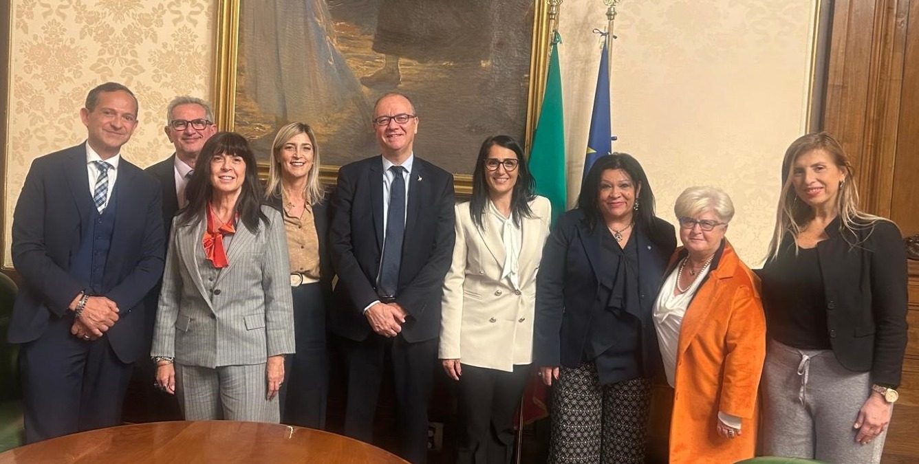 Cuzzupi: scuola, è il momento di pensare ad un'architettura contrattuale diversa - 