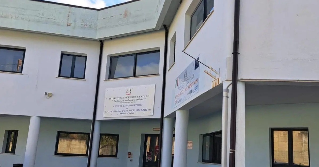 Mesoraca (KR), scuola e innovazione: il Liceo “R. Lombardi Satriani” eccellenza educativa tra Erasmus+ e Made in Italy - 