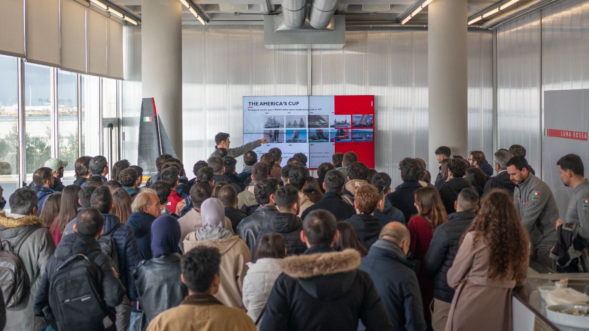 Luna Rossa apre le porte all'Università di Cagliari - 