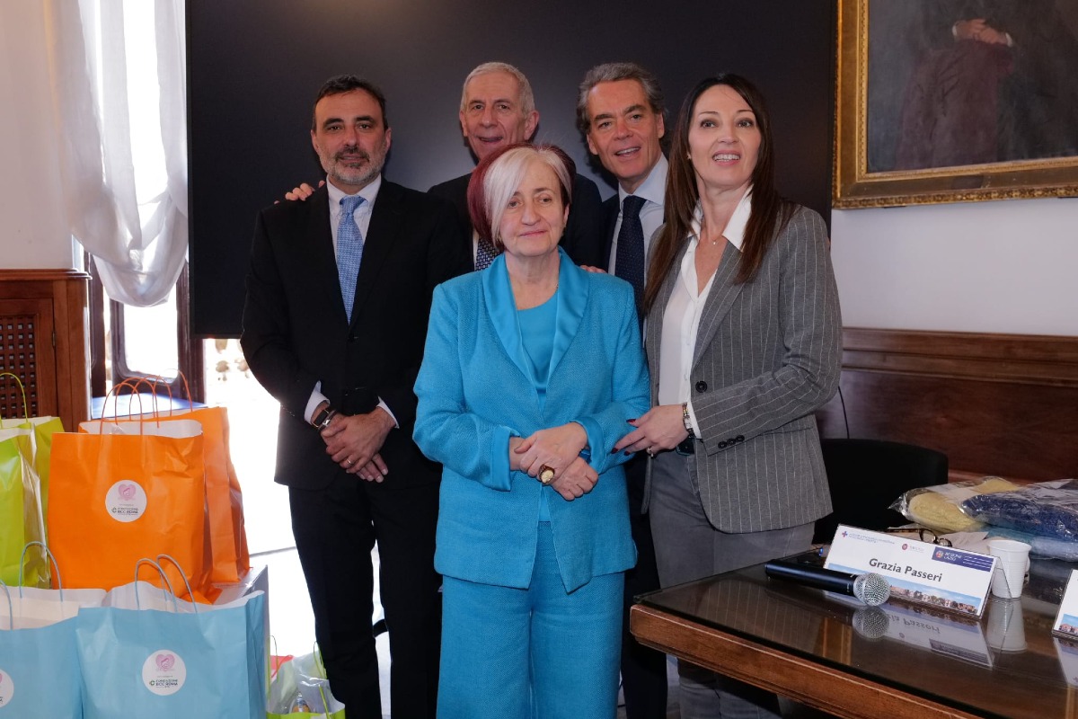 Solidarietà in ospedale: Salvamamme e Policlinico Umberto I insieme per i “Kit Care con Amore”, segno tangibile di attenzione e solidarietà all’interno dei luoghi di cura - 