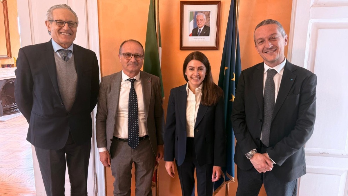 Uil Scuola visita il liceo statale italiano di Istanbul: “Tensioni crescenti, va ristabilito un clima di convivenza. Tajani e Valditara intervengano subito” - 