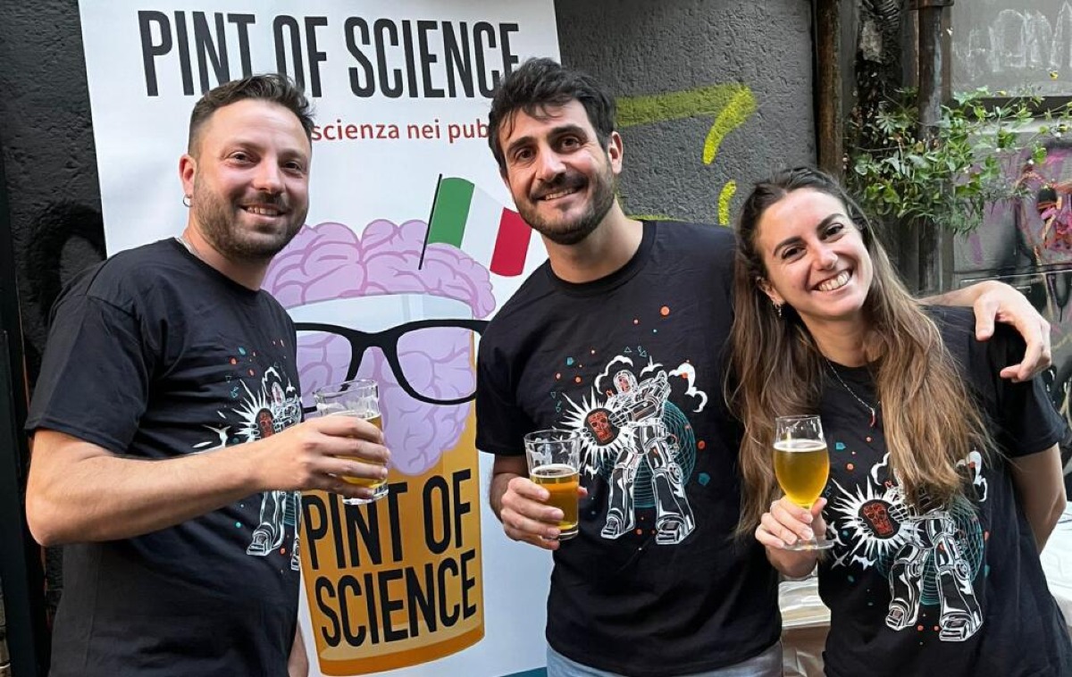 Edizione 2026 di Pint of Science: La scienza esce dai laboratori e incontra il pubblico di 28 città italiane - 