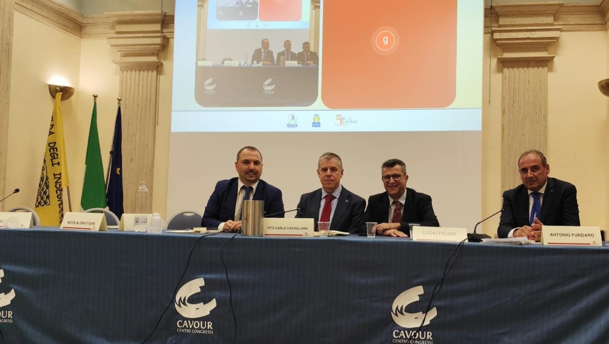 Gilda, scuola e informazione unite a difesa dei docenti - Al convegno della Gilda ampia partecipazione del mondo dell’informazione scolastica con La Voce della Scuola, Orizzonte Scuola e La Tecnica della Scuola