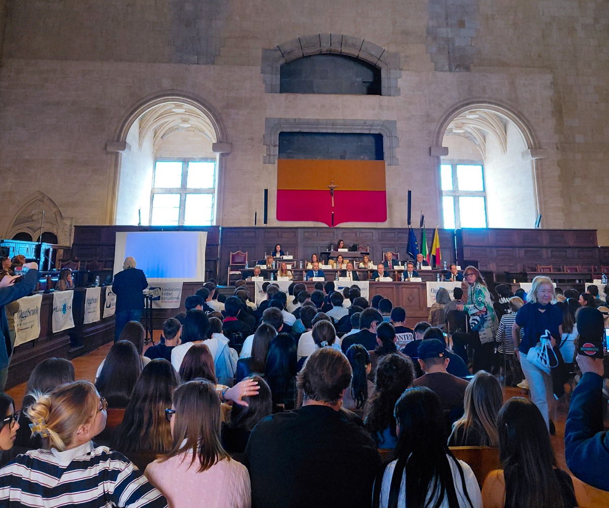 Violenza minorile: a Scuola si combatte cosí  - 