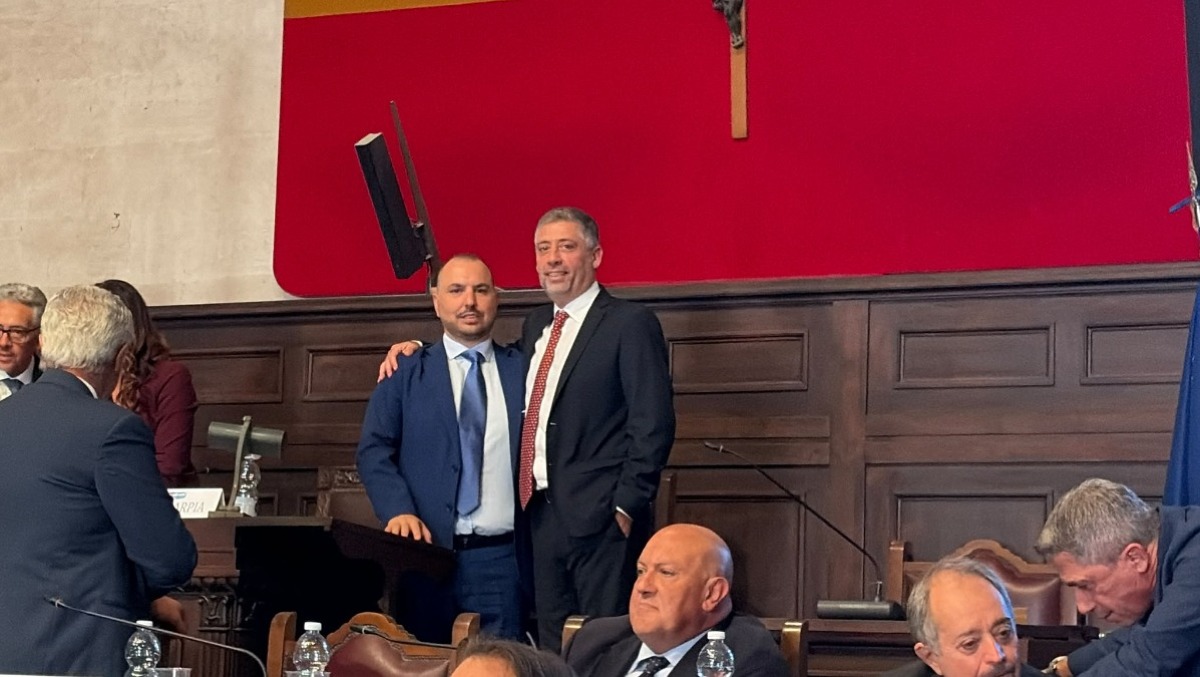 Violenza a scuola, Scarpellino punta sulla collaborazione - Federistruzione, OggiScuola e La Voce della Scuola insieme a Napoli per promuovere prevenzione, ascolto e dialogo.