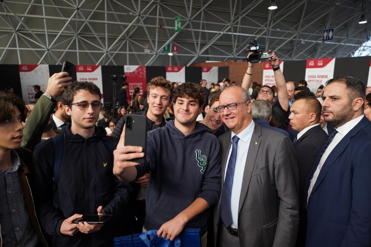 Scuola e IA, oltre 25mila giovani al Salone di Milano  - 