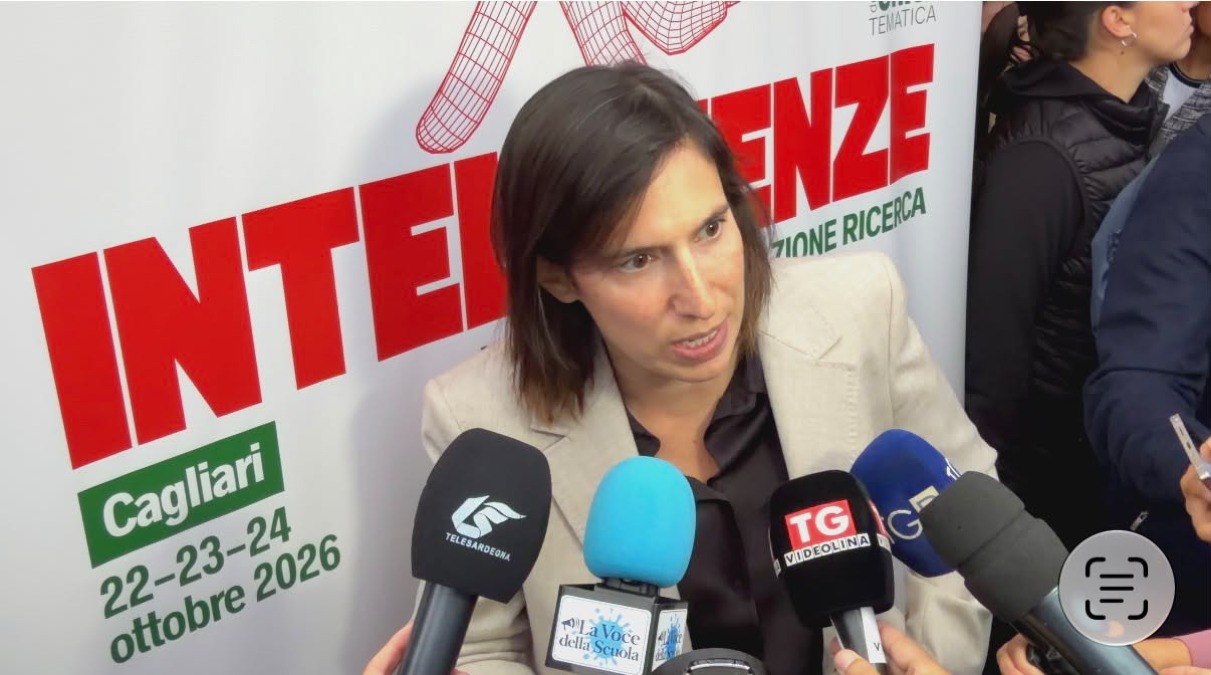 Alla Festa dell'Unità di Pirri, la segretaria del PD parla di giovani, salari, innovazione e diritto di restare in Sardegna - Elly Schlein, segretaria nazionale del Partito Democratico